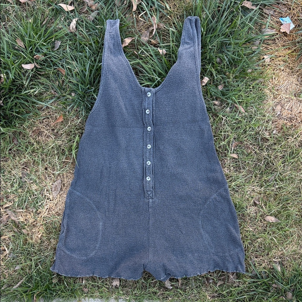 Billabong Gray Button-Front Sleeveless Romper